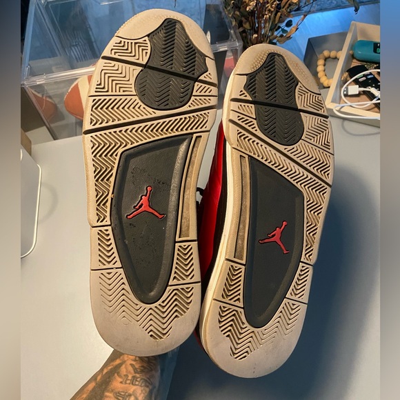 Jordan 4 “Toro Bravo” (2013) Beaters - Picture 8 of 11